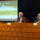 A conferência "Porque Ficamos Para Trás"